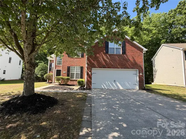 17224 Cambridge Woods Court, Charlotte, NC 28277
