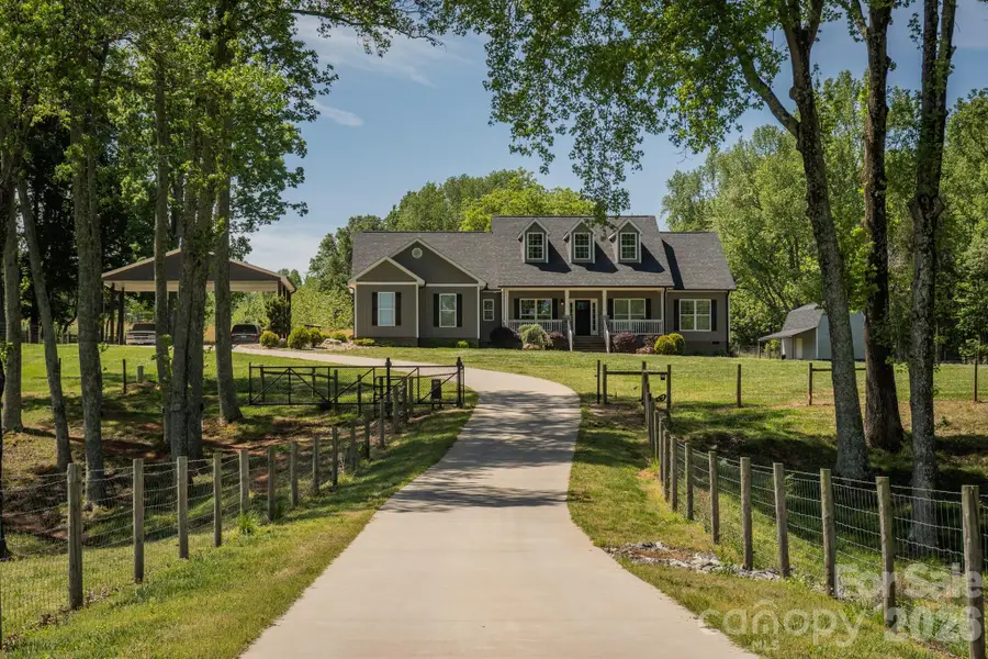 165 Lewis Farm Road, Bessemer City, NC 28016 - #3