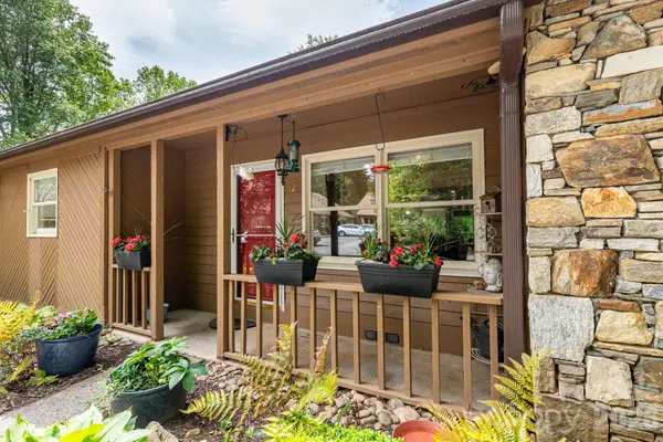 12 Pencross Circle, Etowah, NC 28729