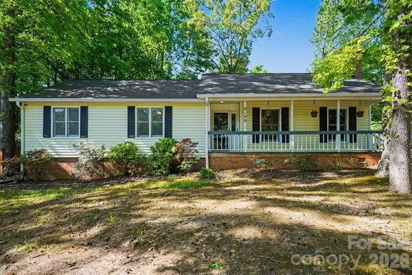 8100 Barncliff Road, Charlotte, NC 28227