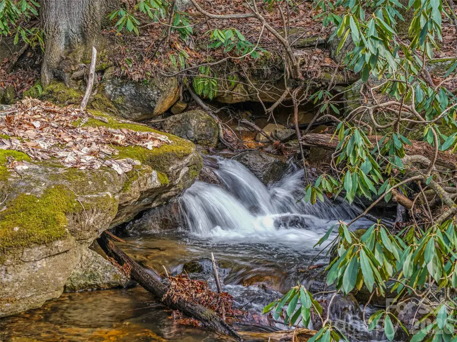 625 Cook Town Road, Bakersville, NC 28705 - #2