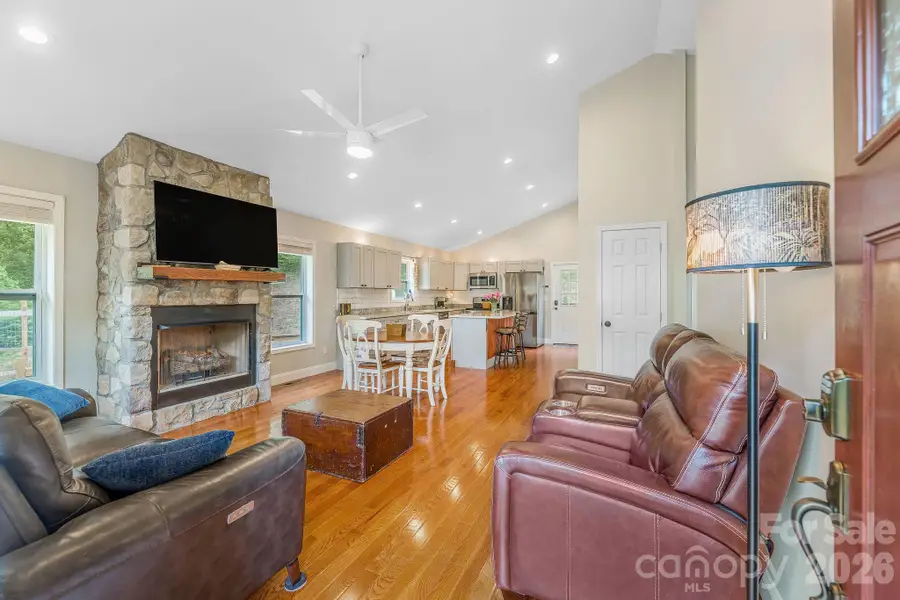 274 Poverty Branch Road #2, Barnardsville, NC 28709 - #3