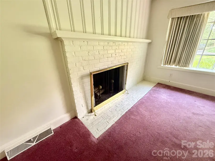 821 Burnley Road, Charlotte, NC 28210 - #3