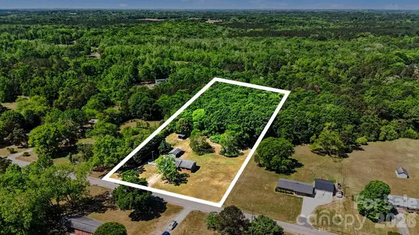 1145 Craigbrow Circle, Chester, SC 29706