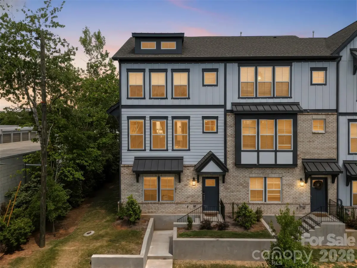 424 Catawba Avenue, Davidson, NC 28036 - #1