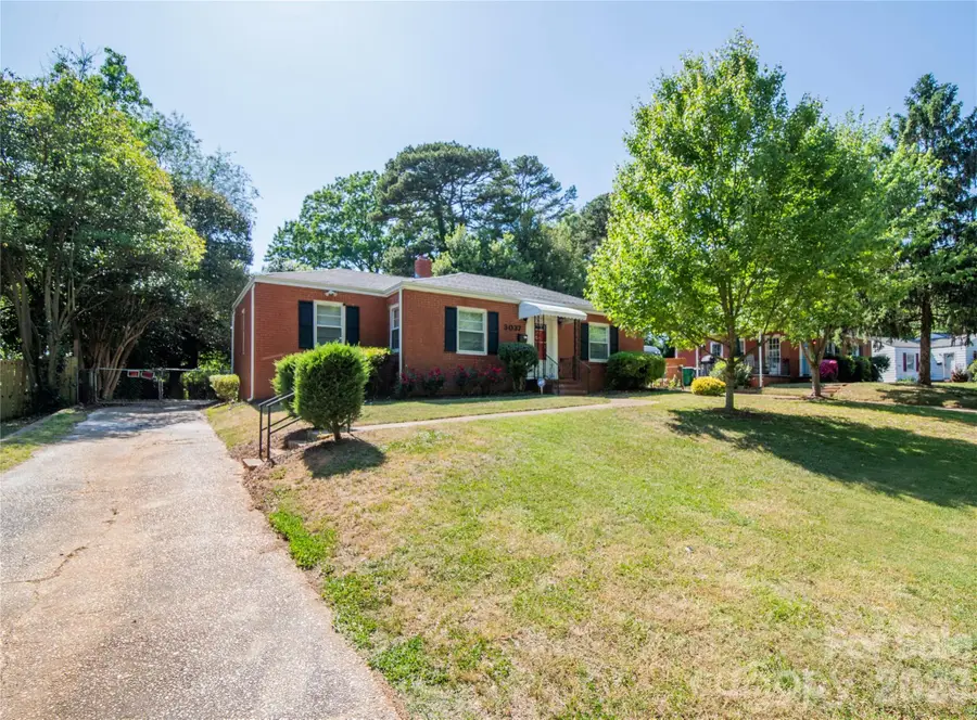 3037 Marlowe Avenue, Charlotte, NC 28208 - #2
