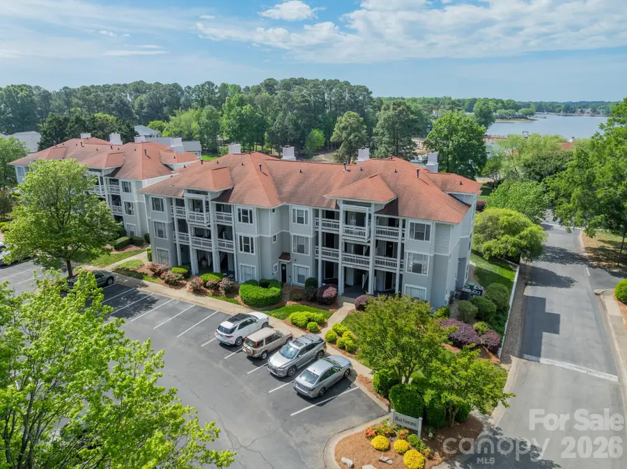 17919 Kings Point Drive #C, Cornelius, NC 28031 - #3