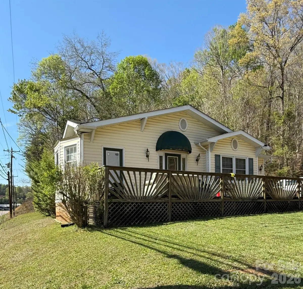 880 N Main Street, Marion, NC 28752 - #1