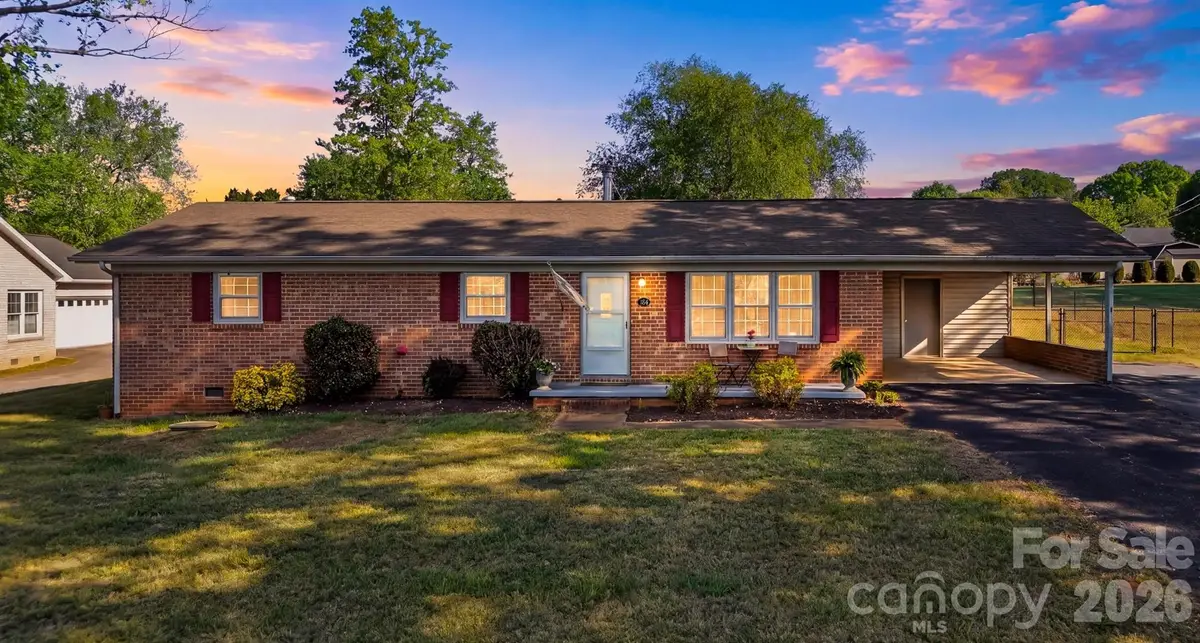 184 Edgegreen Court, Taylorsville, NC 28681 - #1