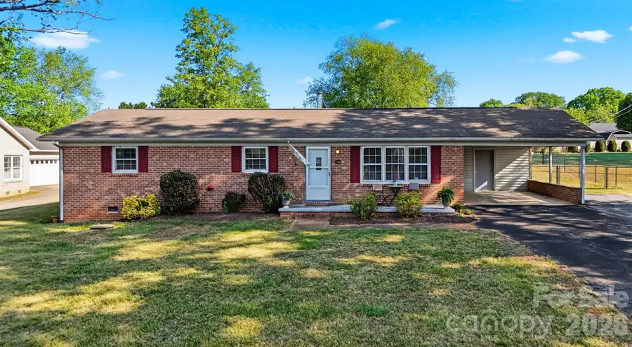 184 Edgegreen Court, Taylorsville, NC 28681 - #2