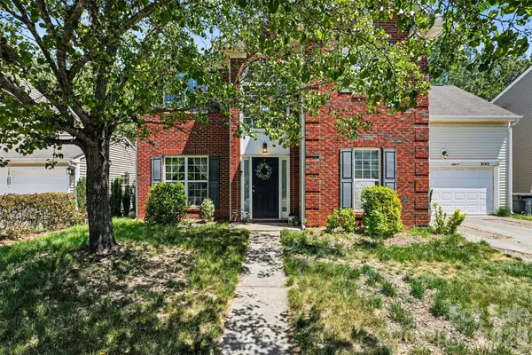 8142 Rolling Meadows Lane, Huntersville, NC 28078