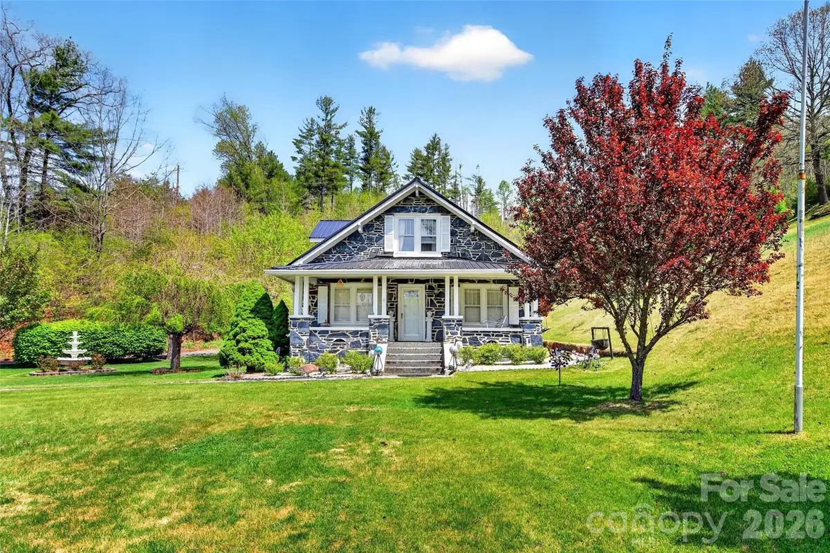 6507 S 226 Highway, Spruce Pine, NC 28777 - #1