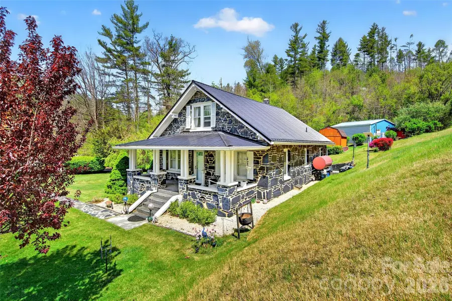 6507 S 226 Highway, Spruce Pine, NC 28777 - #3