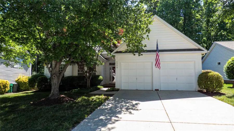6009 Skyline Drive, Charlotte, NC 28269 - #2