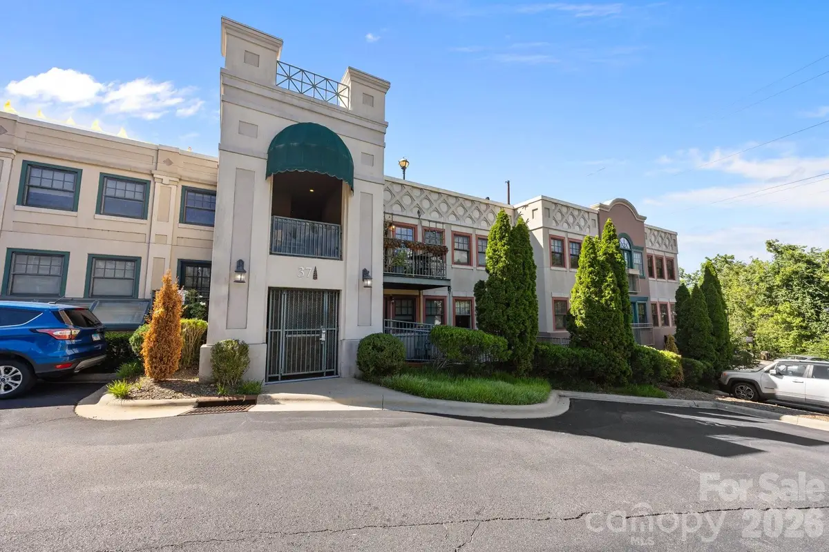 37 Hiawassee Street #W102, Asheville, NC 28801 - #1
