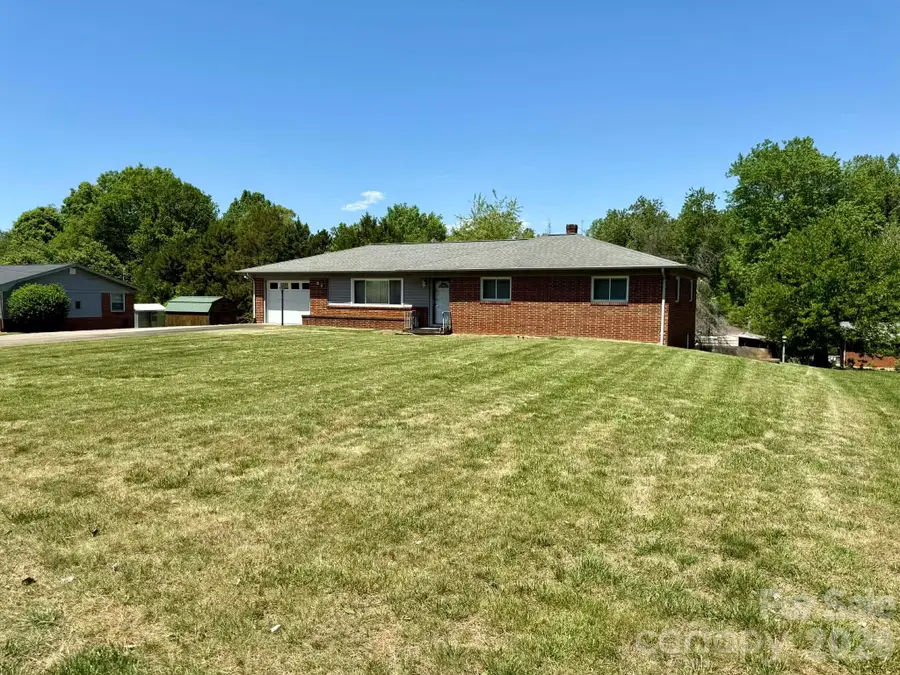 3195 Westview Street, Valdese, NC 28690 - #2