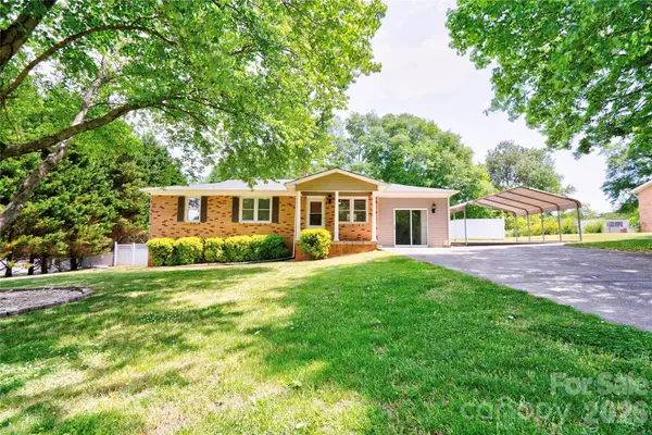 201 Skycrest Avenue, Shelby, NC 28152