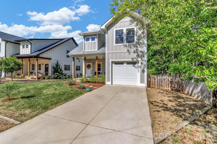 116 Craggy Street, Black Mountain, NC 28711 - #3