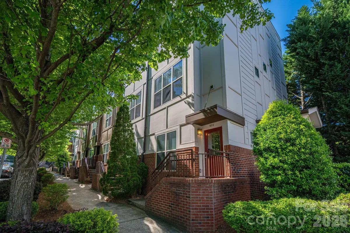 1012 Skyline View Way, Charlotte, NC 28204 - #1