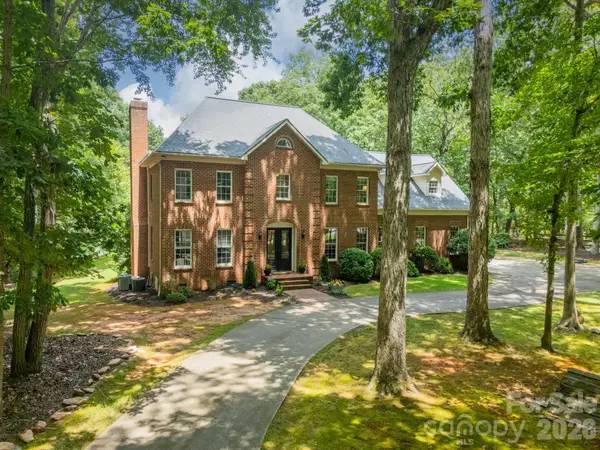 3307 Sandalwood Lane, Waxhaw, NC 28173