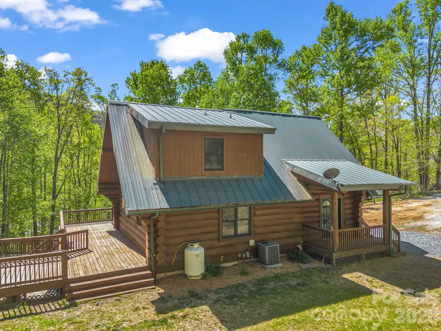 170 Old Mountain Pass, Hendersonville, NC 28792 - #2