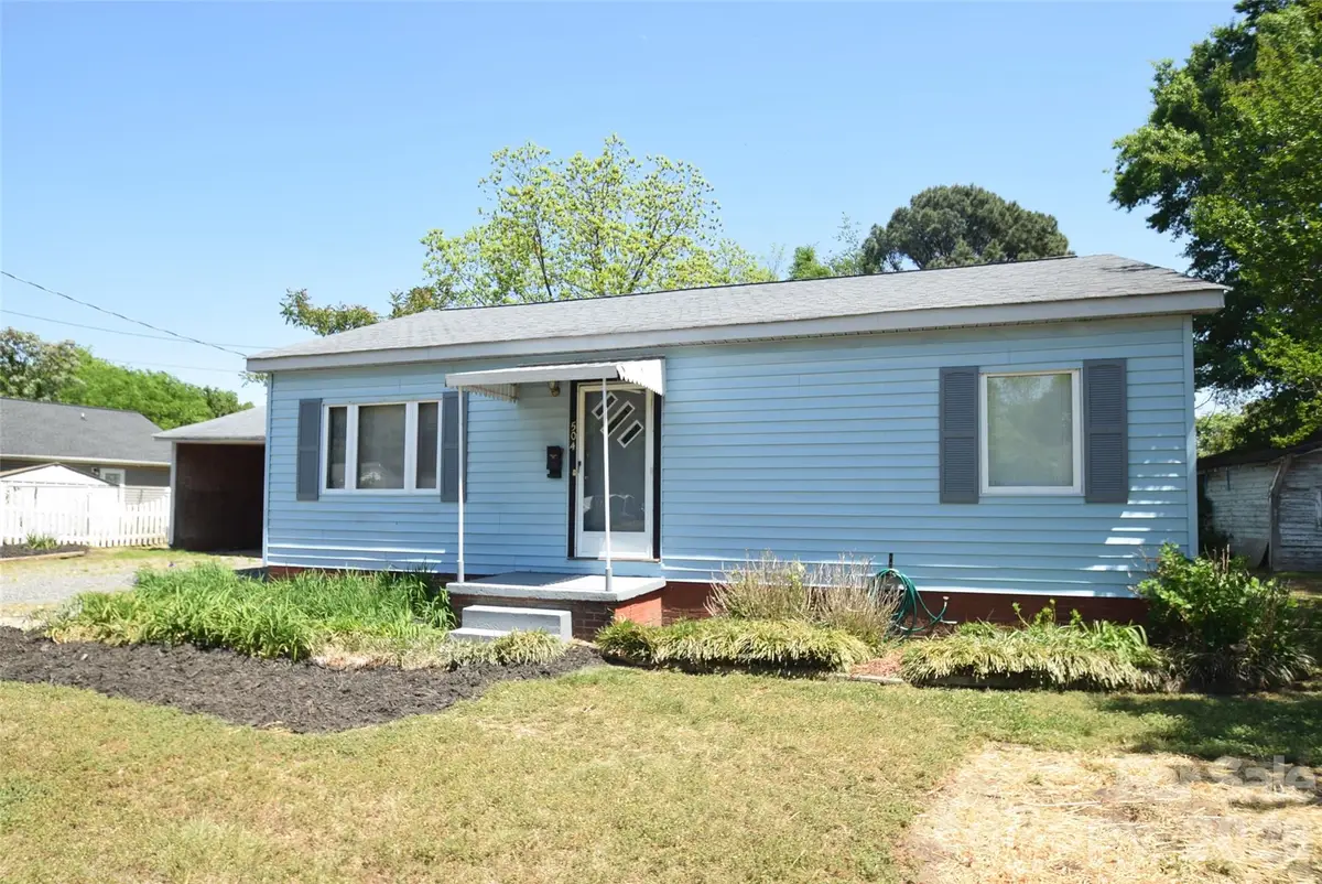 504 Hunter Avenue, Kannapolis, NC 28083 - #1