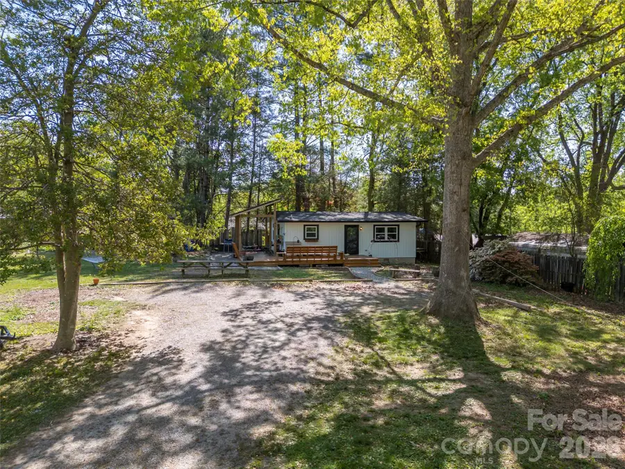 1737 Shano Drive, Hendersonville, NC 28791 - #2