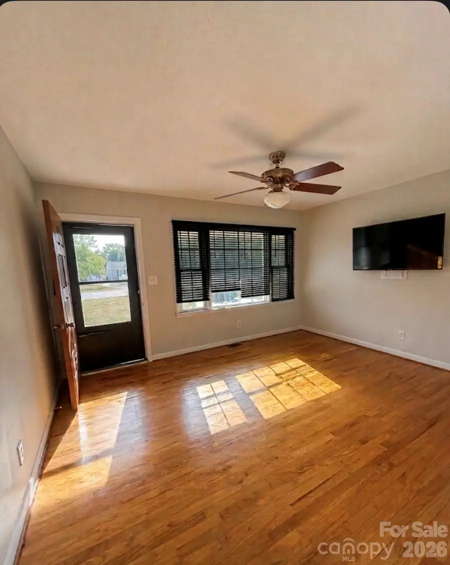 5325 Old Branch Road, Fort Lawn, SC 29714 - #2