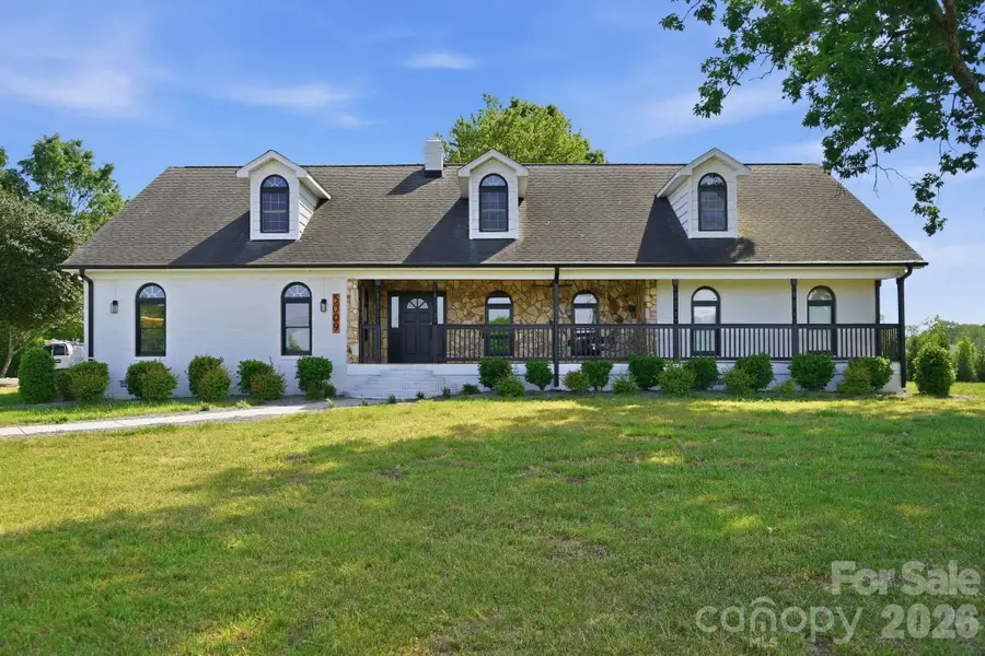 5009 Hemby Road, Matthews, NC 28104 - #2