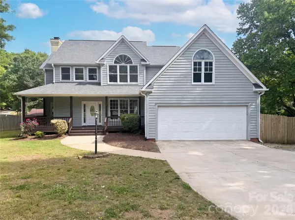 2496 Lake Shore Road S, Denver, NC 28037