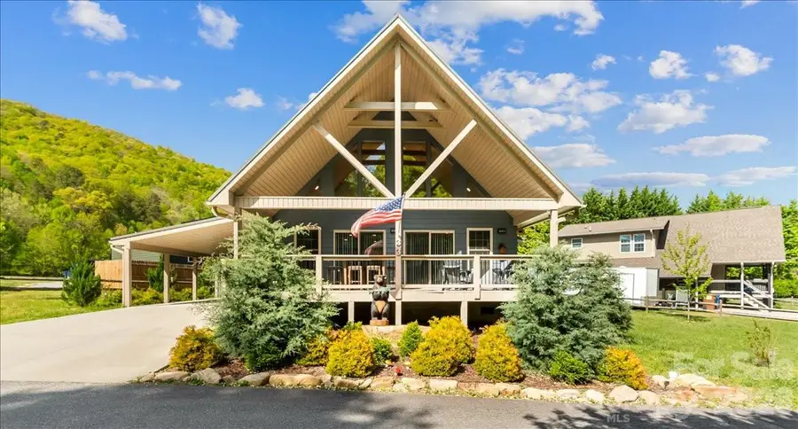 33 Indian Trace Road, Maggie Valley, NC 28751 - #2