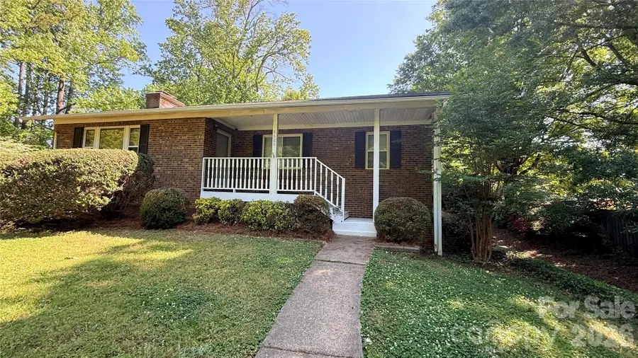 6606 Ludell Lane, Charlotte, NC 28215 - #2