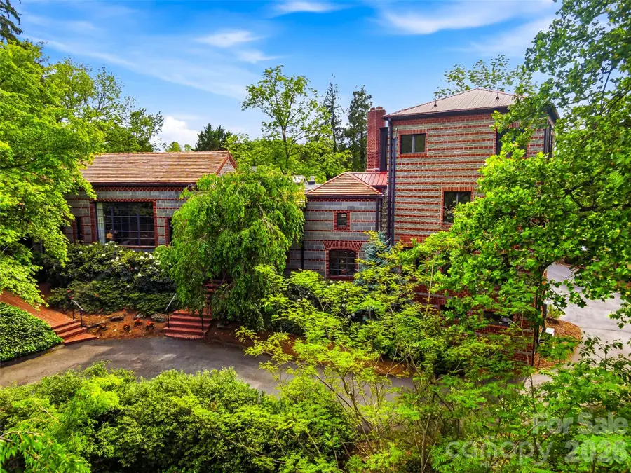 24 Kimberly Avenue, Asheville, NC 28804 - #3