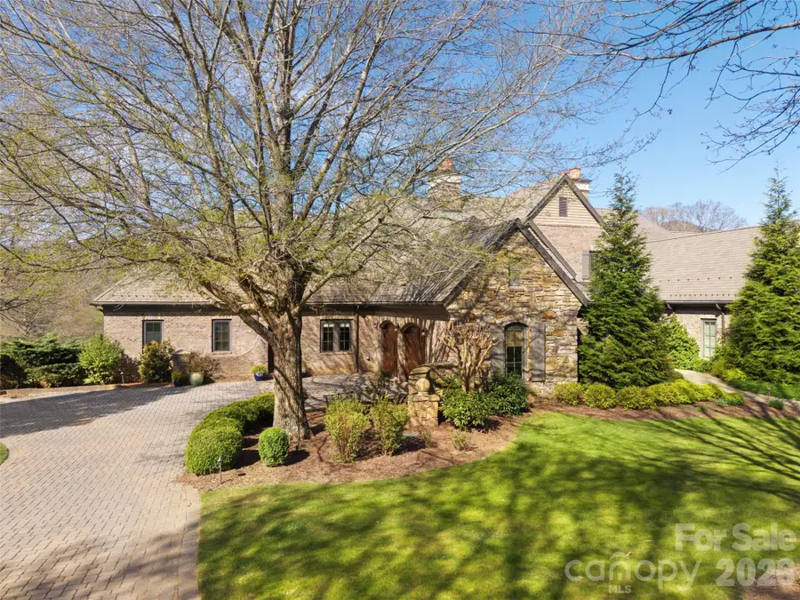 14 Golfside Court, Arden, NC 28704 - #3