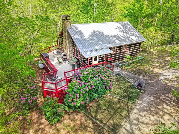 80 Corbin Hills Drive, Franklin, NC 28734