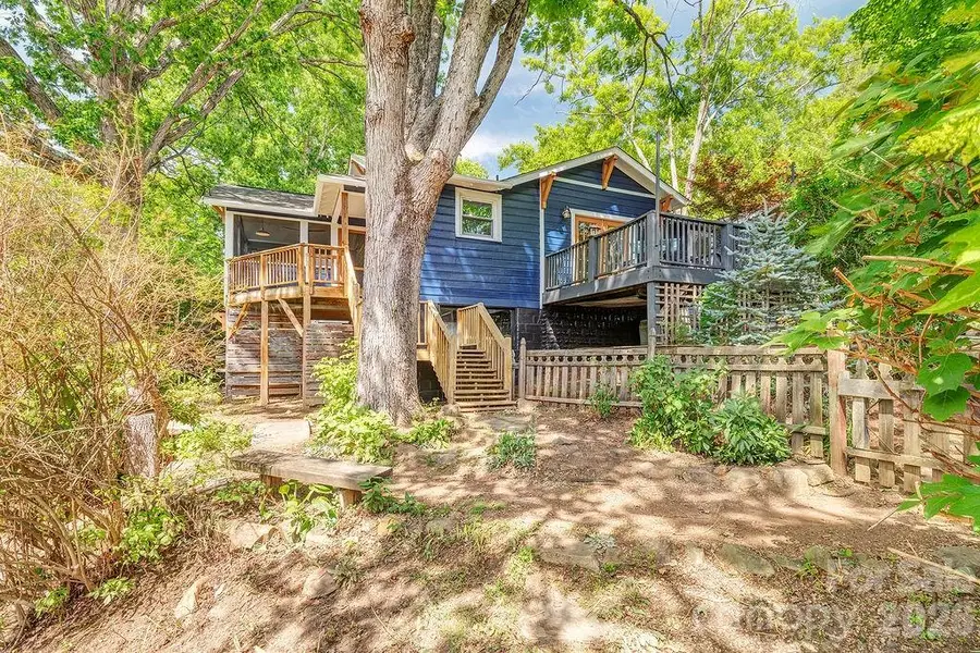 33 Green Oak Road, Asheville, NC 28804 - #3