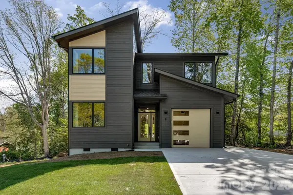 8 Campbell Street, Black Mountain, NC 28711