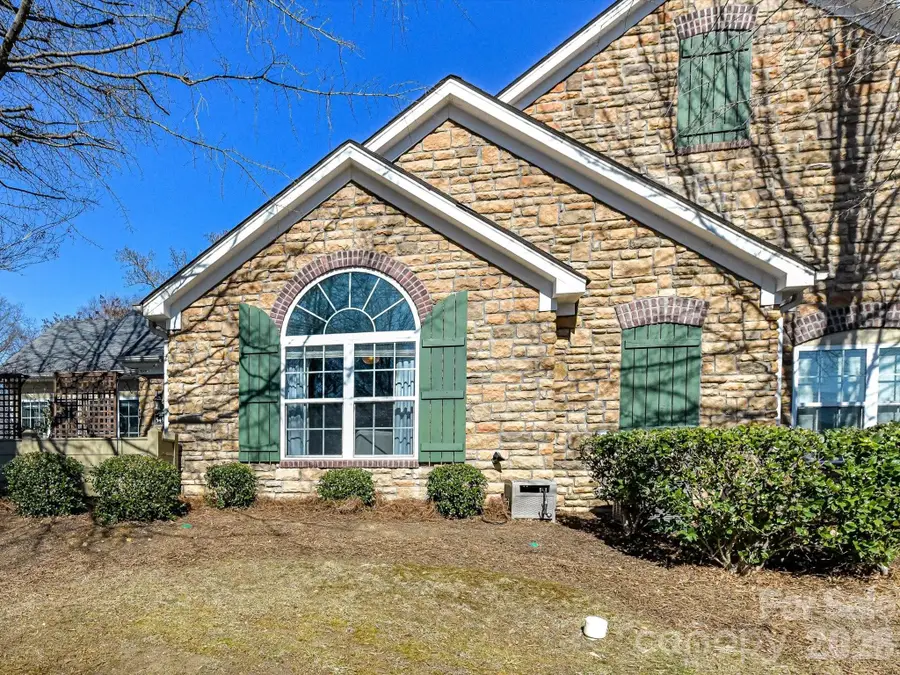 5433 Prosperity View Drive, Charlotte, NC 28269 - #2