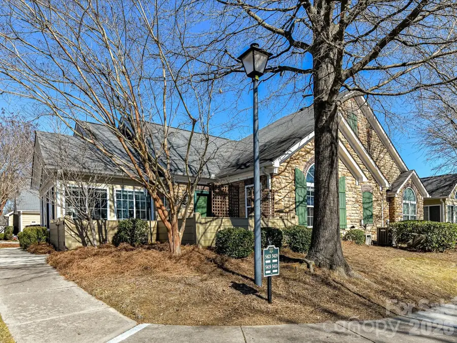 5433 Prosperity View Drive, Charlotte, NC 28269 - #3