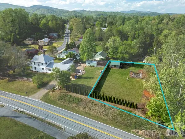 TBD Triple Terrace #B, Brevard, NC 28712