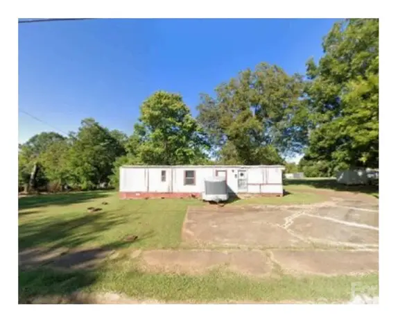 114 S Ervin Avenue, Newton, NC 28658