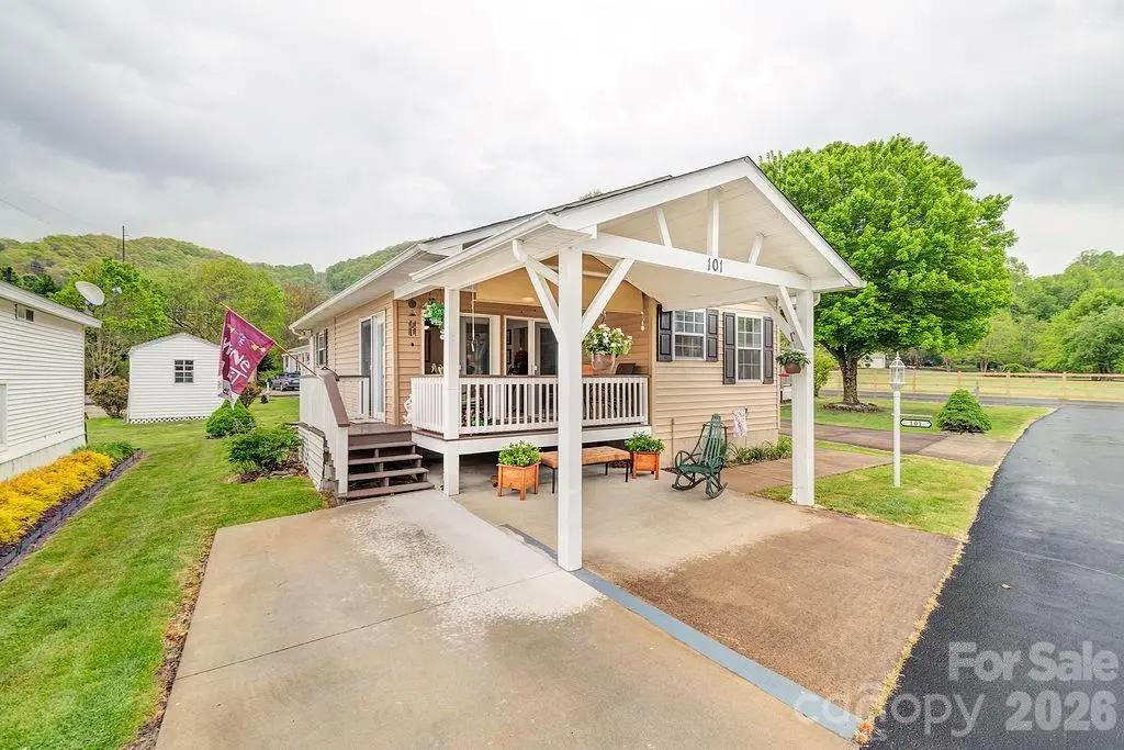 101 Strollers Lane, Waynesville, NC 28785 - #1
