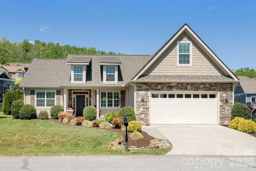 31 Black Iron Lane, Hendersonville, NC 28792 - #2