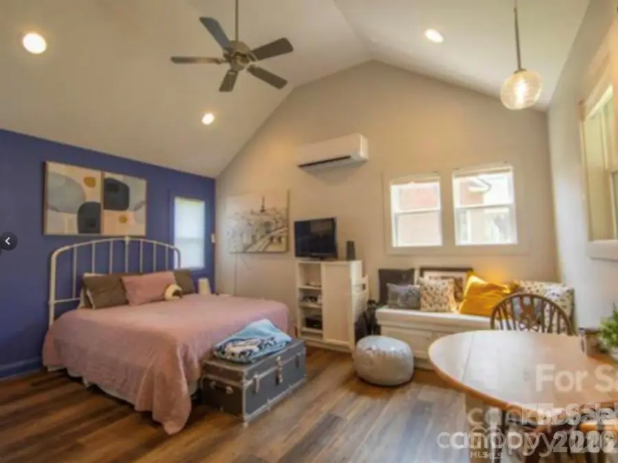 608 Ray Avenue, Hendersonville, NC 28792 - #3