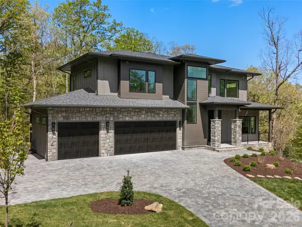 163 Stonefly Drive, Horse Shoe, NC 28742