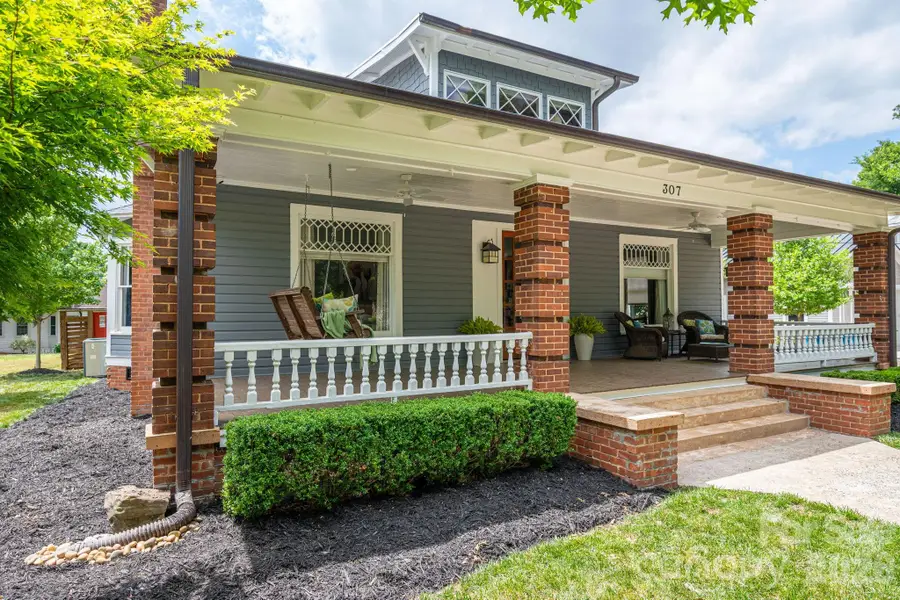 307 N Main Street, Belmont, NC 28012 - #3