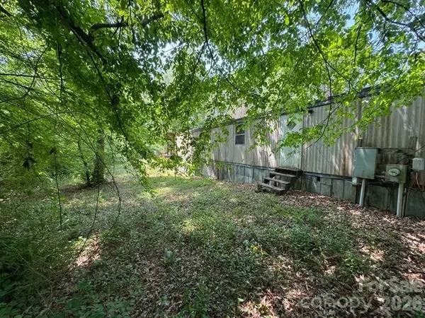 159 Hunterpond Lane, Statesville, NC 28677