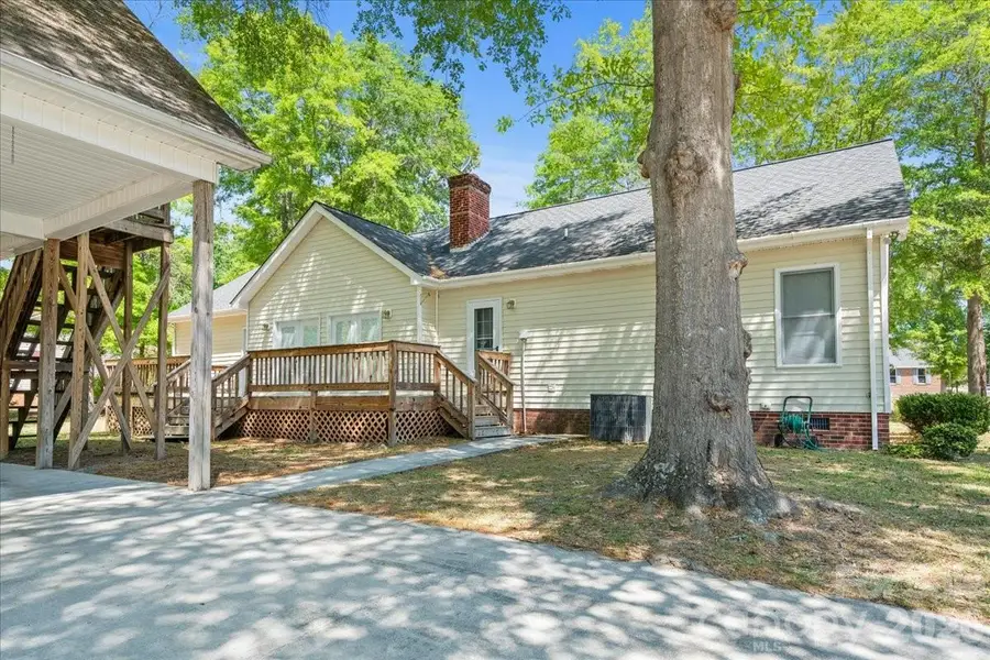 570 Coach Road, Cheraw, SC 29520 - #2