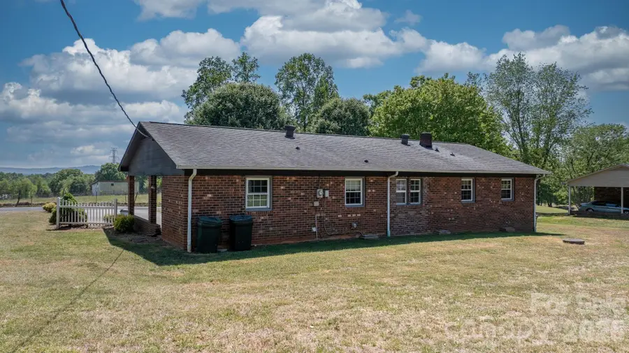 1109 Windsong Circle, Hudson, NC 28638 - #3