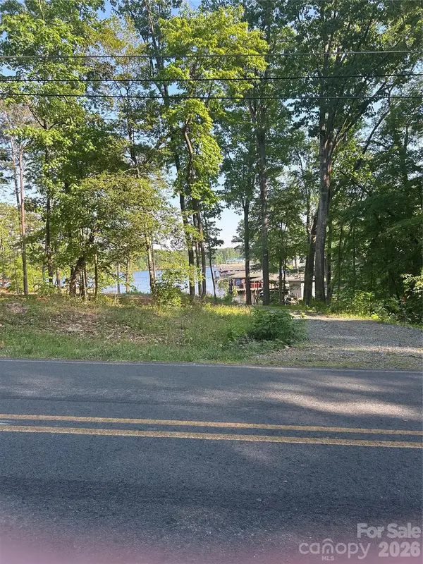 000 Lake Tillery Road, Albemarle, NC 28001